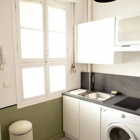 Apartment Charming Center Les Pins - Perfect Location Juan-les-Pins