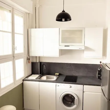 Charming Center Les Pins - Perfect Location *